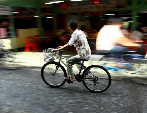 Usare la bicicletta in città: vantaggi per noi e per l'ambiente