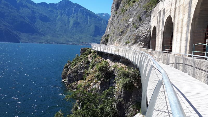 Inaugurata sul Garda la pista ciclabile più spettacolare d’Europa