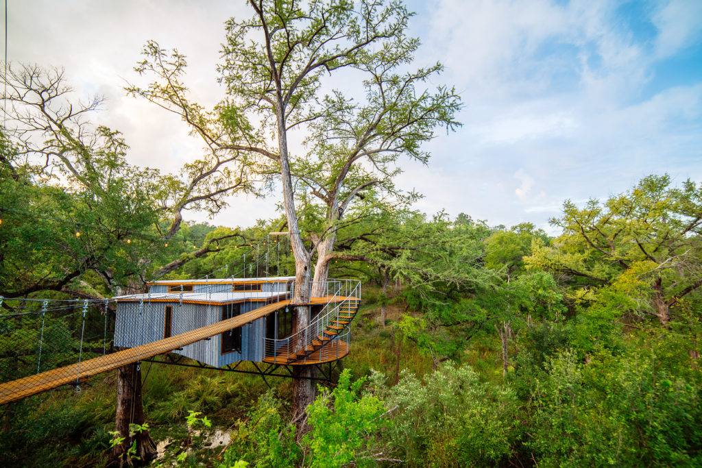 Abitare sugli alberi | casa sull'albero yoki | artistree