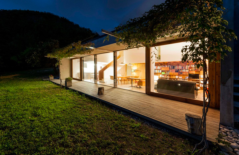 Esterno casa in legno di bioHabitat