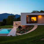 La villa unifamiliare in legno realizzata in Lombardia da Marlegno.