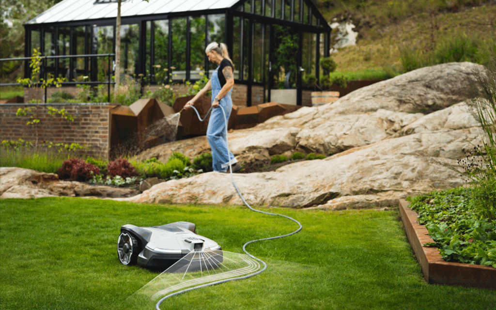 Il robot tagliaerba con Vision AI "vede" gli ostacoli, li analizza ed elabora il comportamento da adottare per non interrompere il lavoro.