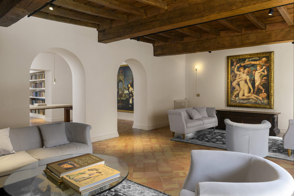 Sotto il velo di Maya